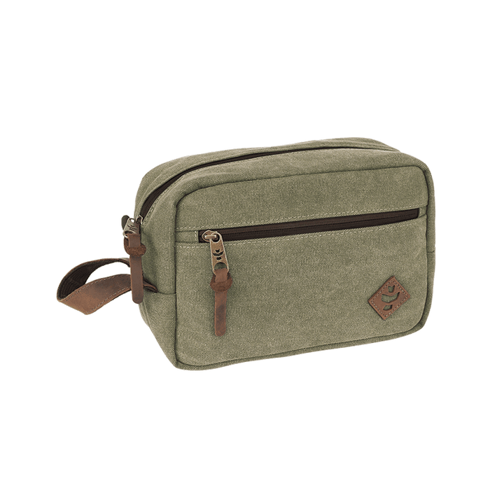 Revelry Supply The Stowaway Toiletry Bag 5 Litre Sage